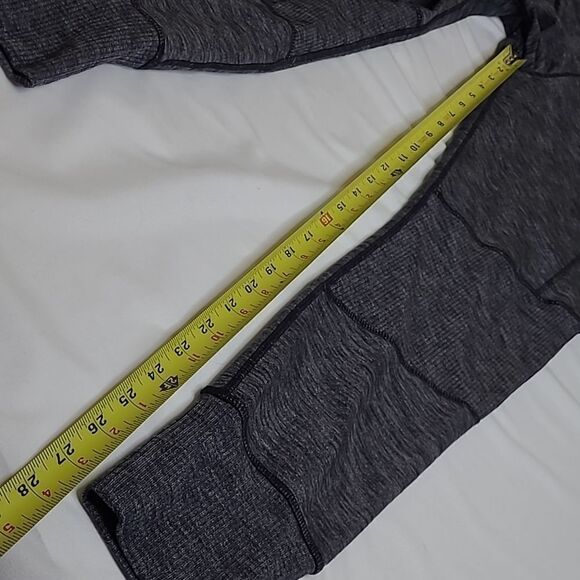 L ATHLETA GRAY BLACK JOGGERS LEGGINGS EXCURSION w/ POCKETS LARGE - Picture 3 of 11